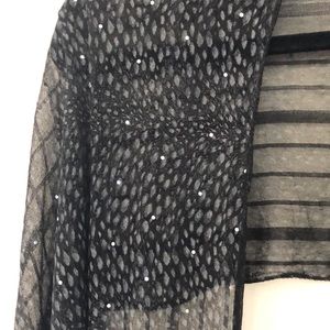 Women’s Sheer Shall/ Scarf